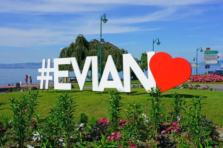 Geneva to Evian, Yvoire & Thonon: French Lakeside Escape — photograph 4