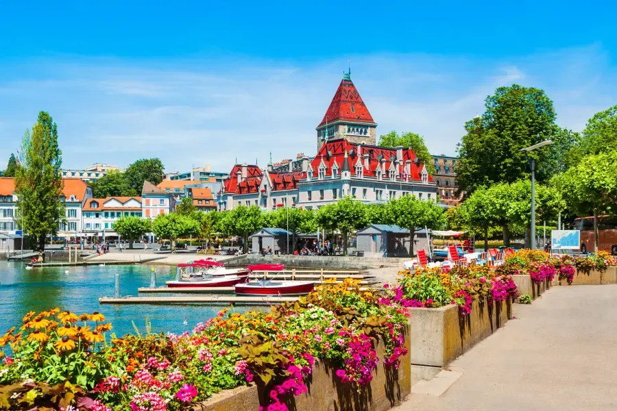 Geneva to Gruyère: Cheese, Chocolate & Lausanne — photograph 2