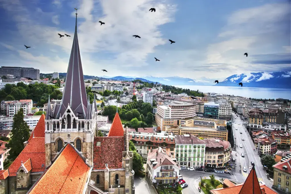Geneva to Gruyère: Cheese, Chocolate & Lausanne — photograph 4